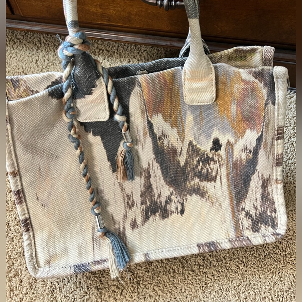Vince Camaro Orla Tote